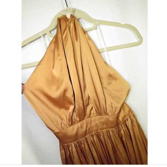 Perrin & Co Silk Serena Flowy Halter Maxi Dress, Gold, Pockets - Picture 3 of 14